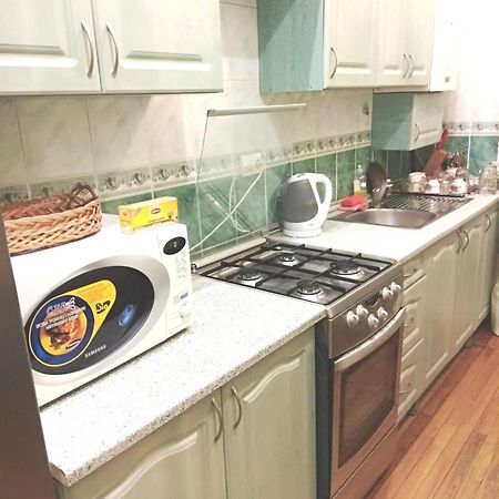 Center Apartment Vinnytsia Ngoại thất bức ảnh