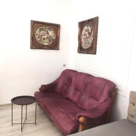 Center Apartment Vinnytsia Ngoại thất bức ảnh
