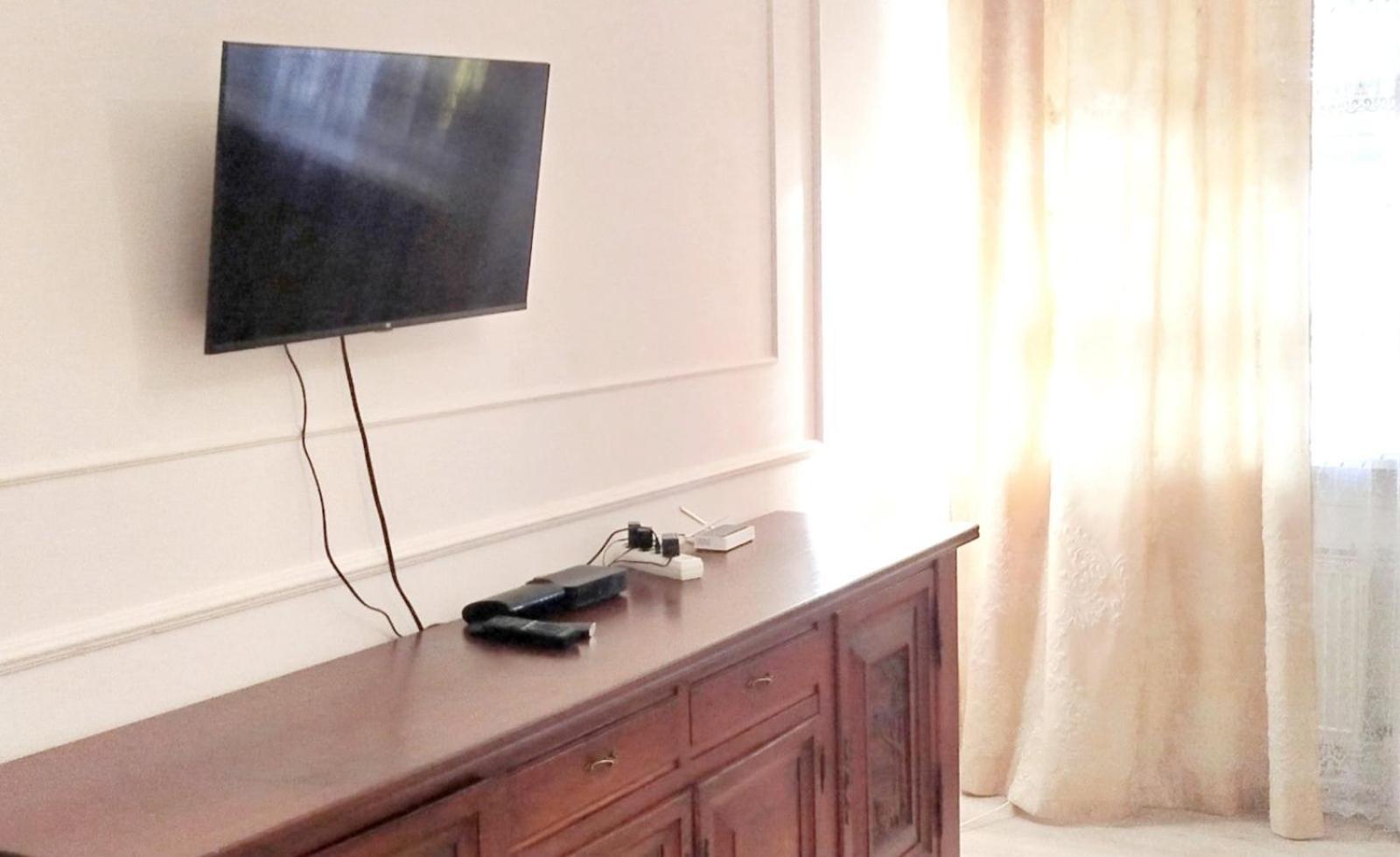Center Apartment Vinnytsia Ngoại thất bức ảnh